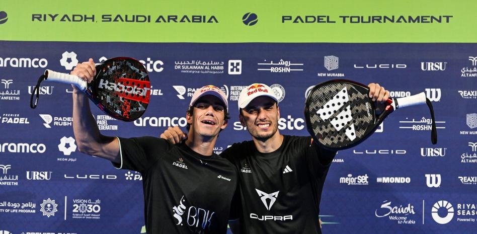 Juan Lebrón y Alejandro Galán son los primeros campeones de Premier Pádel en el año