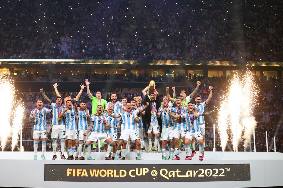 Tapia, Stupa, Di Nenno, Rami Moyano y hasta Paquito Navarro reaccionaron al logro de Messi y Argentina campeón del Mundo